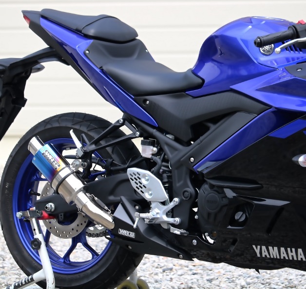 YZF-R25 ショートオーバルタイプ チタン 焼き色タイプサイレンサー