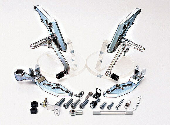 BEET 0111-K55-20 ﾊｲﾊﾟｰﾊﾞﾝｸ ﾊﾞｯｸｽﾃｯﾌﾟ ｼﾙﾊﾞｰ 固定式 ZRX400/ZRX400｜バイクマン　店