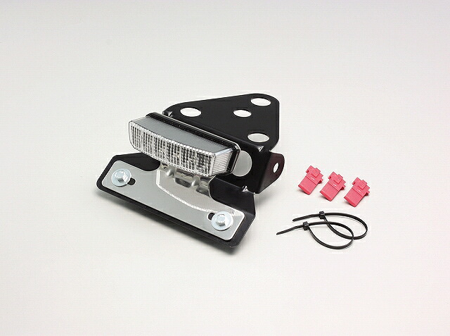 ハリケーン HA5813C LEDレクタングル テールランプキット クリアレンズ FTR223 ※ノーマルフェンダー用 ハリケーン ha5813c