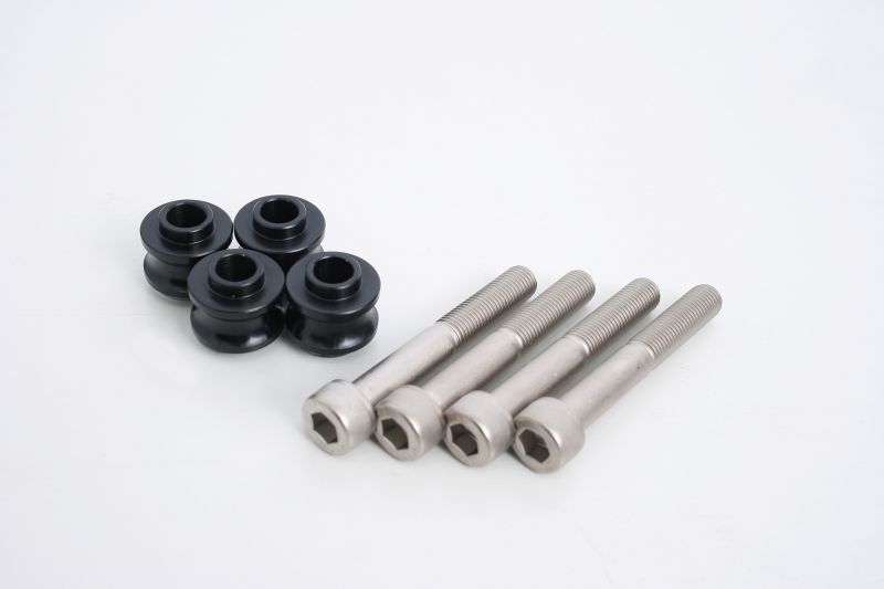 HYPERPRO ハイパープロ 1470081B ラジアルキャリパーサポート用 オフセットカラー&ボルト ブラック 4.5mm/70mm 各4個 ユニバーサルモデル｜バイクマン　店