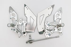 モリワキ 05060-201K6-01 バックステップキット 400X/ CBR400R/ CB400F 2013-2015 シルバーアルマイト 1セット 銀 バイク カスタム