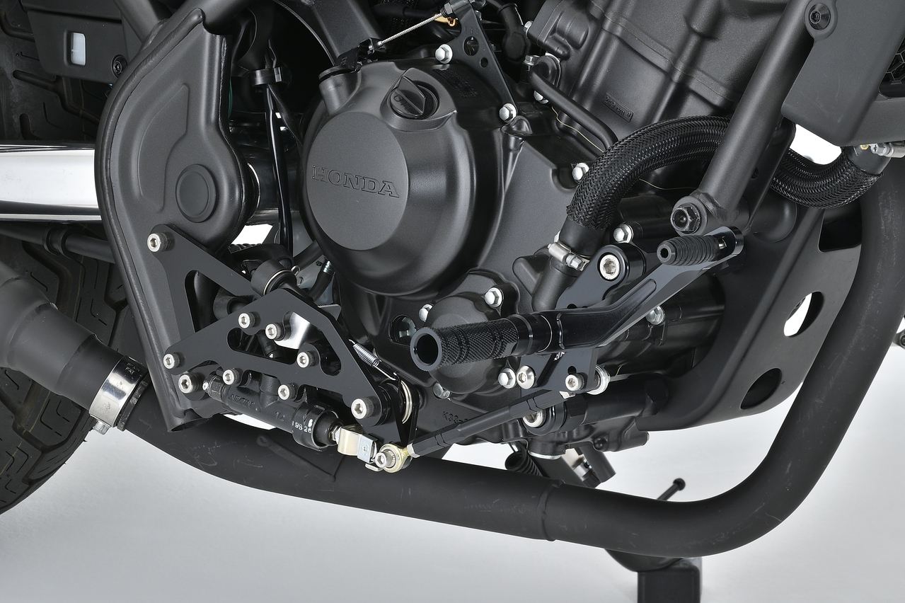 オーヴァーレーシング 51-13-01B フォワード コントロール ステップ ブラック Rebel250 ブラック 1個 オーバー バイクパーツ アメリカン カスタム|バイクマン 店