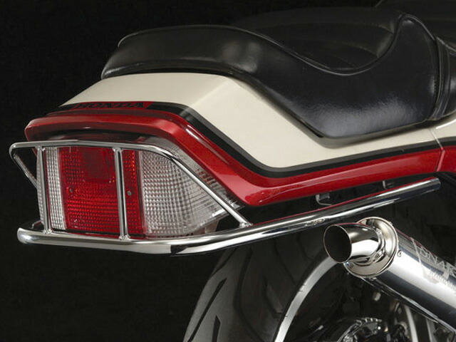 パステルロード 17016 スネークテールガード CBX400F 外装 パーツ 復刻部品｜バイクマン　店