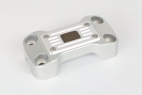 SP武川 06-02-0002 ハンドルクランプアッパーホルダー シルバー グロム MSX125 モンキー125 ダックス125 CT125 アルミ ドレスアップ タケガワ