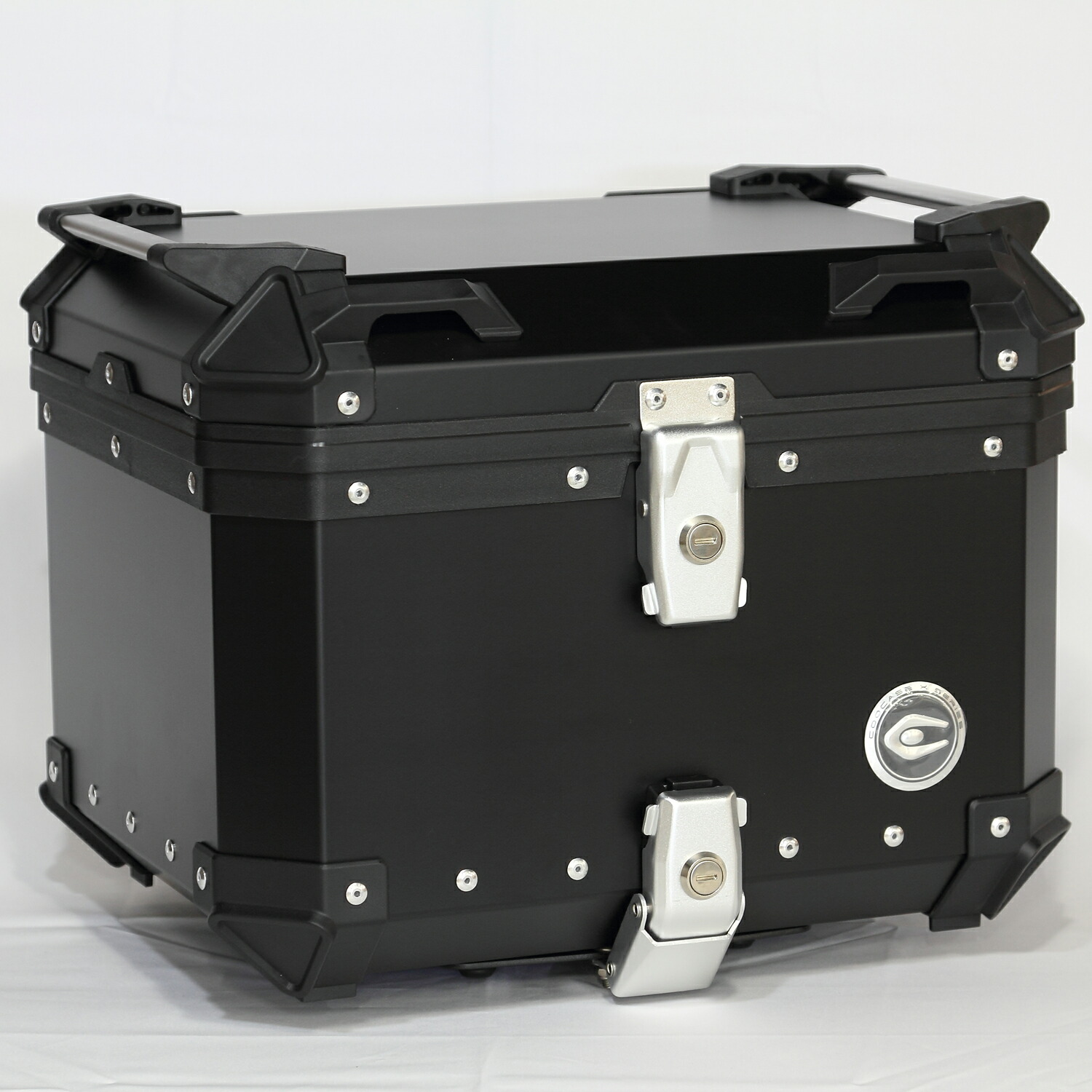 クーケース COOCASE 45L アルミトップケース ブラック BSK-CCX450B バイクシート神戸 リアボックス 原付 フルフェイス対応 取付ベース付 簡単脱着 正規品 の商品写真
