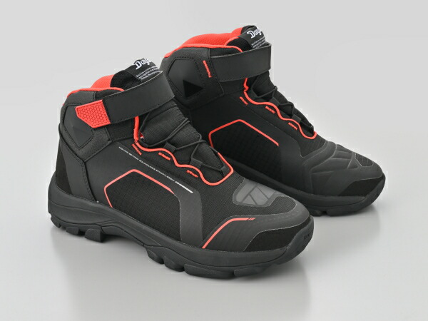 【限定特価】DAYTONA（デイトナ）　DS-502　R-WPライディングシューズ ブラック/レッド　　歩きやすさとライディングのしやすさを追求したライディングシューズ！防水フィルム入りで急な雨にも対応！｜バイク用品店 バイクワールド