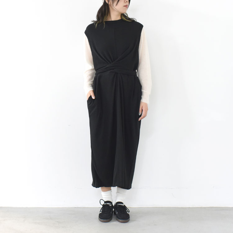 unfil アンフィル　ワイドオールインワン　ブラックネイビー　極美品❣️ unfil アンフィル ワイドオールインワン ブラックネイビー 極美