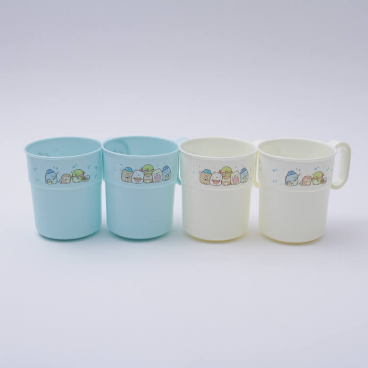 【楽天市場】【コップ すみっコぐらし】コップ4Pセット【すみっコぐらし キャンプ/KSS3P】プラスチック マグカップ 軽い スタッキング