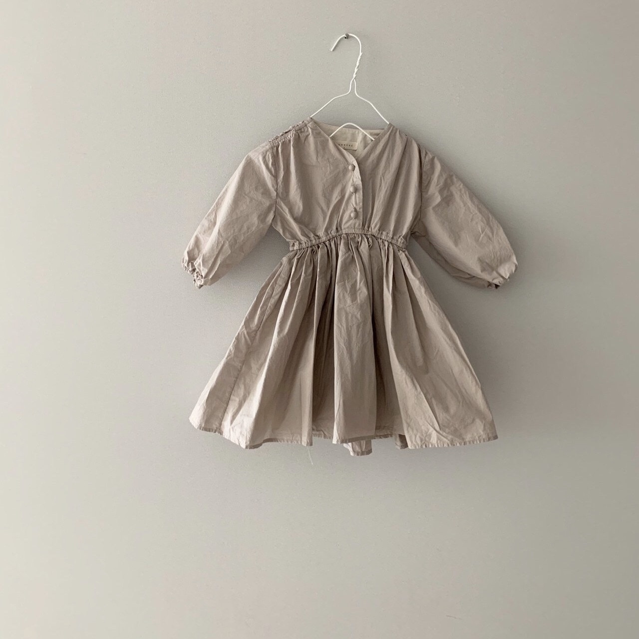 楽天市場 Kids ソフィアワンピース Bisque びすく 韓国子供服 ビスク キッズ服 女の子 ナチュラル 長袖 韓国子供服 Bisque 楽天市場店 楽天市場 Kids ソフィアワンピース Bisque びすく 韓国子供服 ビスク キッズ服 女の子 ナチュラル 長袖 韓国子供服 Bisque 楽天市場店