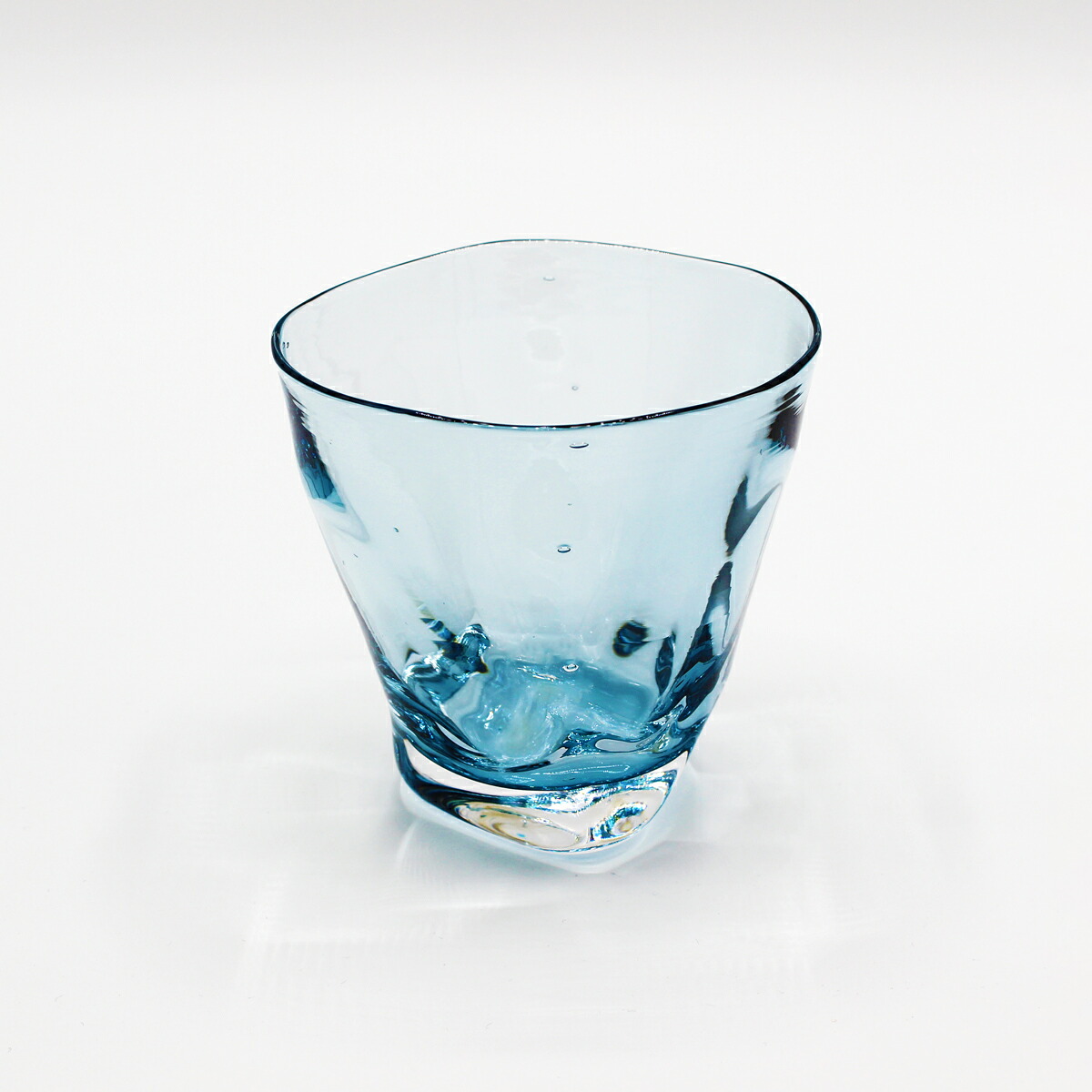 楽天市場 Glasscalico グラスキャリコ ハンドメイド ガラス酒器 ミナモearth ミナモアース ロックグラス ウイスキー 焼酎 カクテル グラス おしゃれ ギフト プレゼント 酒器 グラスの専門店 美酒器や 楽天市場 Glasscalico グラスキャリコ ハンドメイド ガラス酒器 ミナモearth ミナモアース ロックグラス ウイスキー 焼酎 カクテル グラス おしゃれ ギフト プレゼント 酒器 グラスの専門店 美酒器や