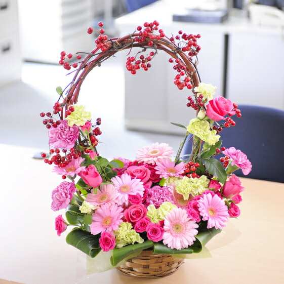 アレンジメントフラワーMサイズ　白・淡色系　1.4万円コース アレンジメントフラワーMサイズ 白・淡色系 1.4万円コース