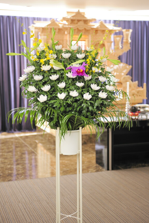 お告別式や通夜のお供えブロッサム 供花座 接合花 万丸形順路 貨物輸送無料 当日送達 Marchesoni Com Br