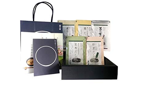 【茅乃舎だし】贈答箱入り・手提げ紙袋付き　 ギフト ５種類セット（８ｇ×５袋）　茅乃舎だし・椎茸だし・煮干しだし・野菜だし・昆布だし