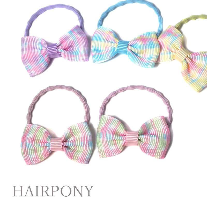 ハンドメイド★キッズリボン★水色★大きめ★揺れるチャーム付き★お出かけに ハンドメイド☆キッズリボン☆水色☆大きめ☆揺れるチャーム付き