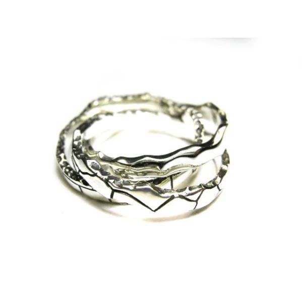 【VIVIFY 定め事店】VIVIFY ビビファイ 輪っか 指環 しろがね色 3Motif Triple Ring