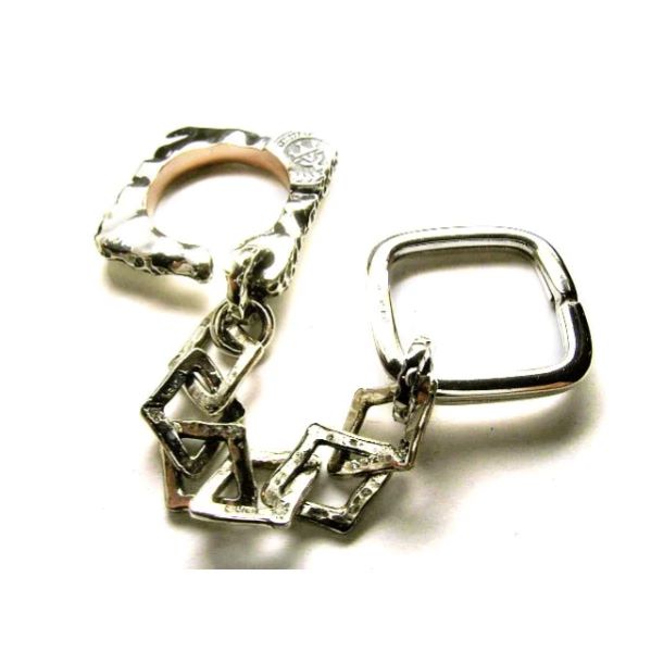 【VIVIFY 定め事店】VIVIFY ビビファイ しろがね色 手当たりチェーン店 DAIAMOND KEY CHAIN