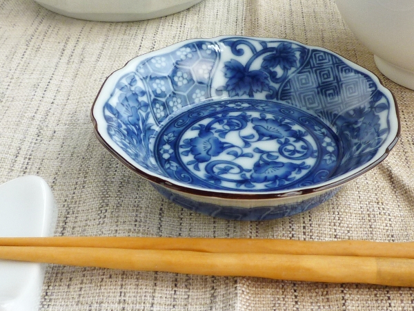 楽天市場】美濃焼 染付 絵変り 8客小付鉢揃 11cm11cm高4cm