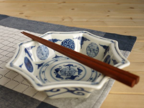 楽天市場】美濃焼 染錦古伊万里 錦金彩千鳥 中鉢 16cm鉢 ボウル 食器