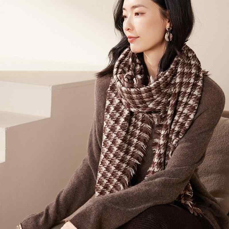 ストール レディース カシミヤ 秋冬 千鳥格子 フリンジ 大判 マフラー 保温 防寒 暖かい おしゃれ カジュアル きれいめ 上品 普段使い 通勤 オフィス ベージュ ブラウン ブラック ネイビー｜bloomelier