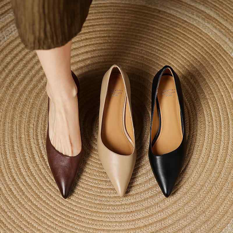 パンプス レディース ハイヒール 6糎  即物的なめし革調 尖頭 ポインテッドトゥ 浅口 ピン踵 商行為 通い フォーマル 一方ならずない 走れる 歩き分かりやすい パステル色の 美脚 飾り気の無い