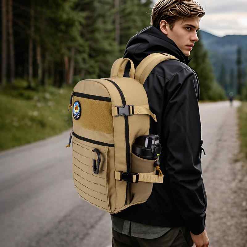 リュック メンズ 軽量 撥水 大容量 20L A4 16インチPC収納 戰術風 ミリタリー バックパック 迷彩柄 アウトドア 登山 旅行 スポーツ ジム サバゲー キャンプ｜bloomelier