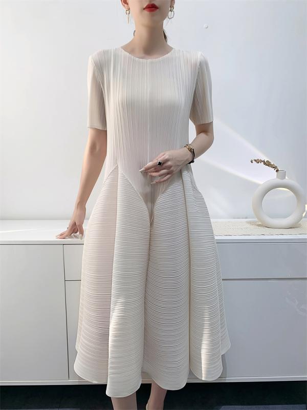 ワンピース レディース 春夏 半袖 プリーツ プリーツスカート ロング丈 ラウンドネック ゆったり 楽ちん ウエストシェイプ 着やせ 通勤 快適 カジュアル シンプル 高級感 上品｜bloomelier