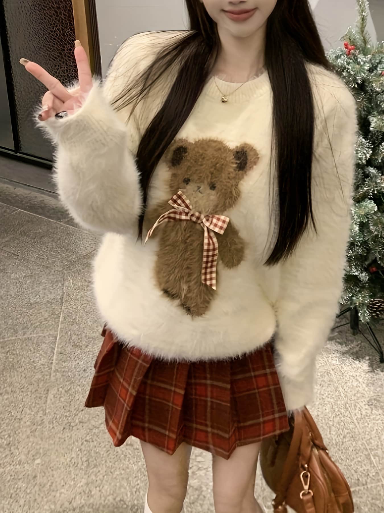 【クマ柄】ニット セーター レディース 秋冬 クルーネック ジャガード 蝶結び リボン トップス ゆるニット 暖かい 厚手 可愛い 通学 10代 20代 ガーリー フェミニン 柔らかい