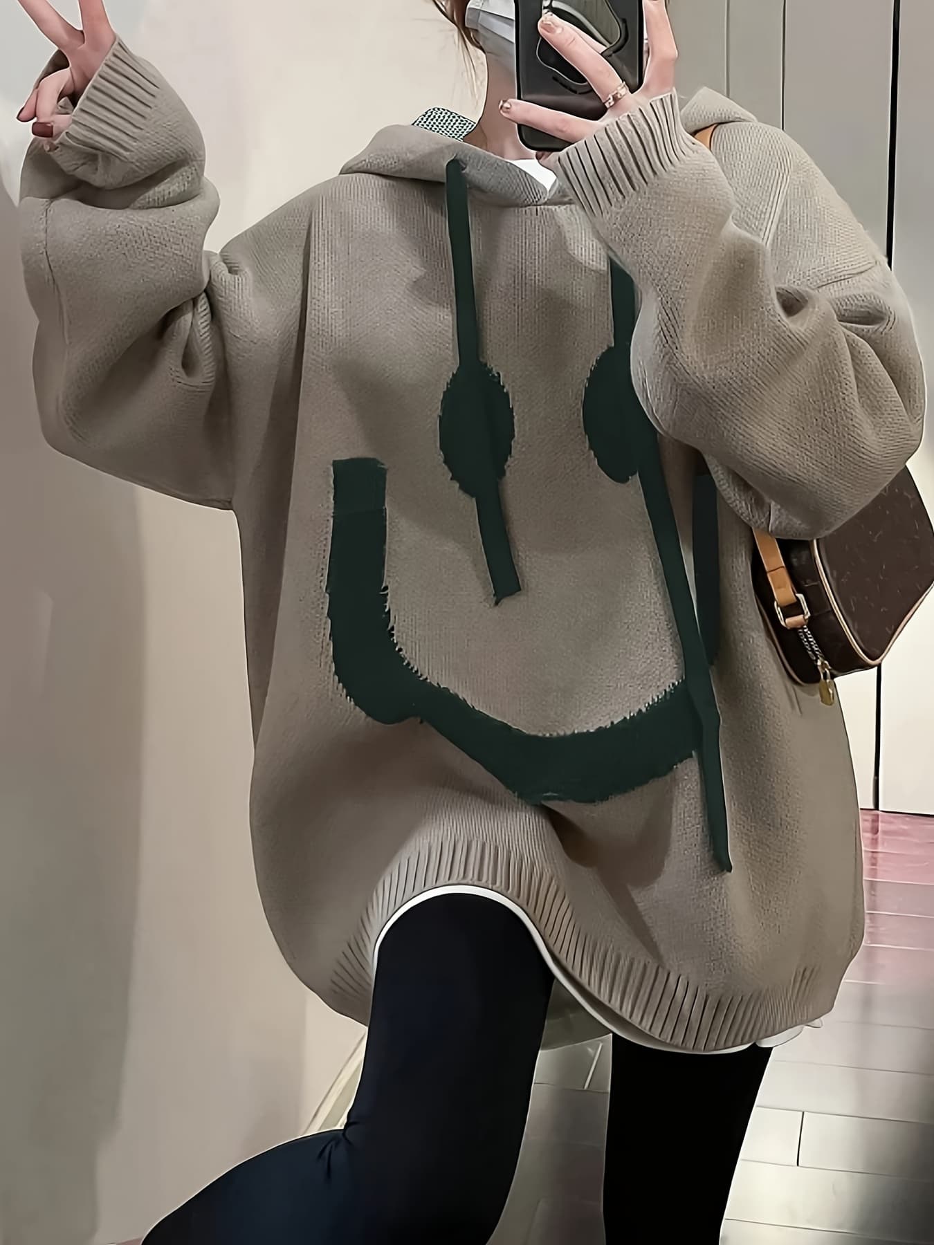 【大人可愛い】ハッピーフェイス パーカー ニット セーター レディース 大きめ オーバーサイズ フード付き 幾何学模様 ドット柄 総柄 秋冬 暖かい トップス カジュアル 楽ちん