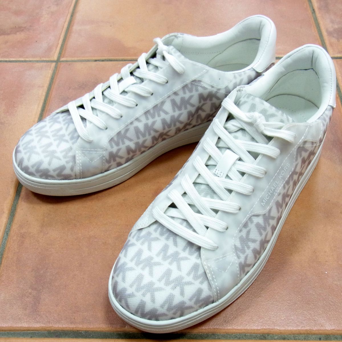 楽天市場】マイケルコース 靴 シューズ MICHAEL KORS スニーカー