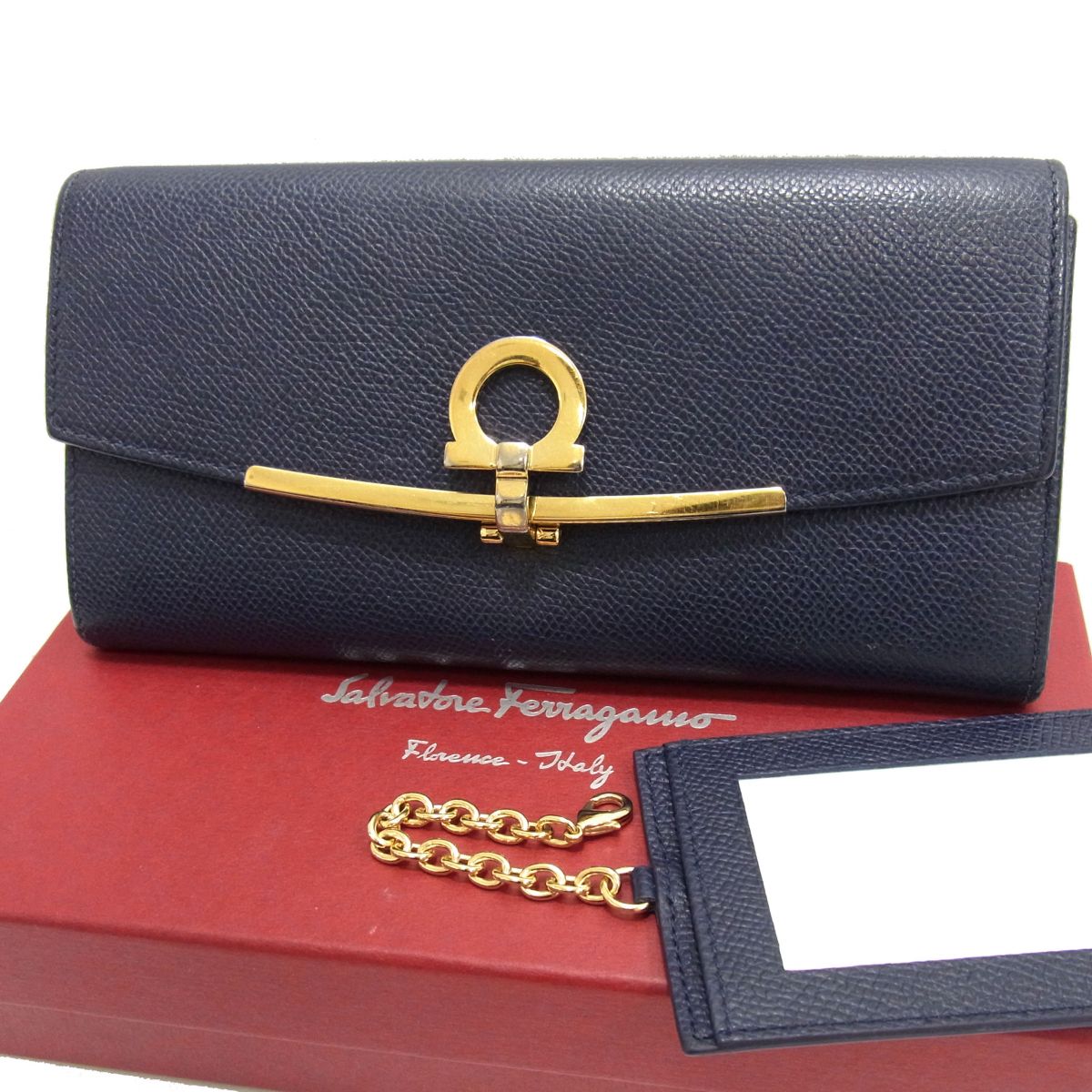 【中古】☆FERRAGAMO フェラガモ ガンチーニ ゼムクリップ 長紙入れ レディース ID入れもの付き添い人 イタリア製 箱付き添い人