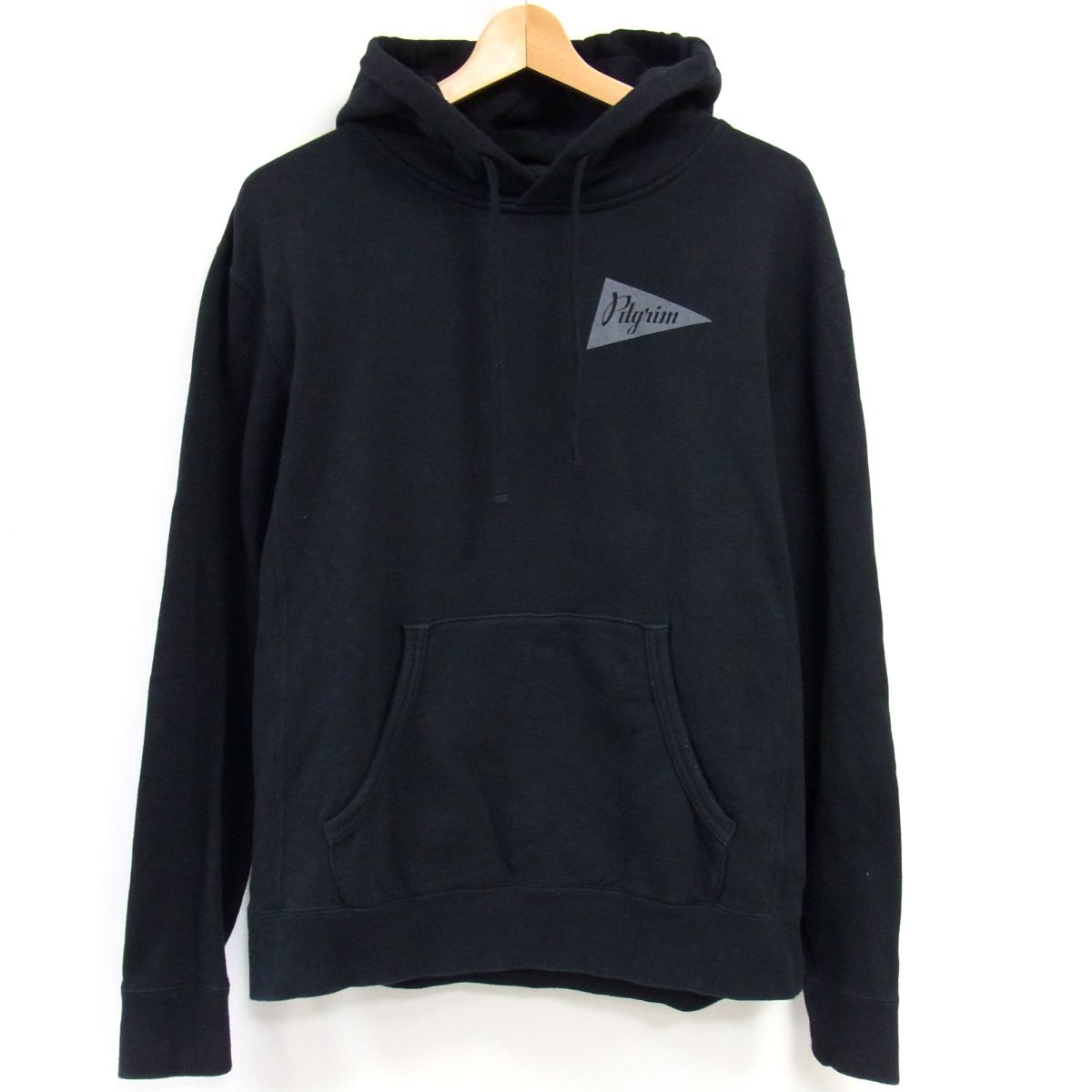 【中古】 Pilgrim Surf+Supply ピルグリム サーフ+サプライ TEAM Hoodie ペナントロゴ パーカー ビームス メンズ 黒