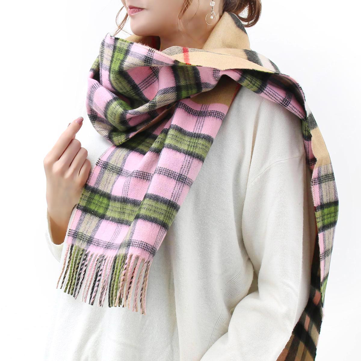 楽天市場 バーバリー ストール マフラー レディース ジャイアントチェック ファウンドチェック キャンディーピンク アーカイブベージュ Mu Fnd Chk Giant Chk Sc A3245 Burberry ブルークウォッチカンパニー