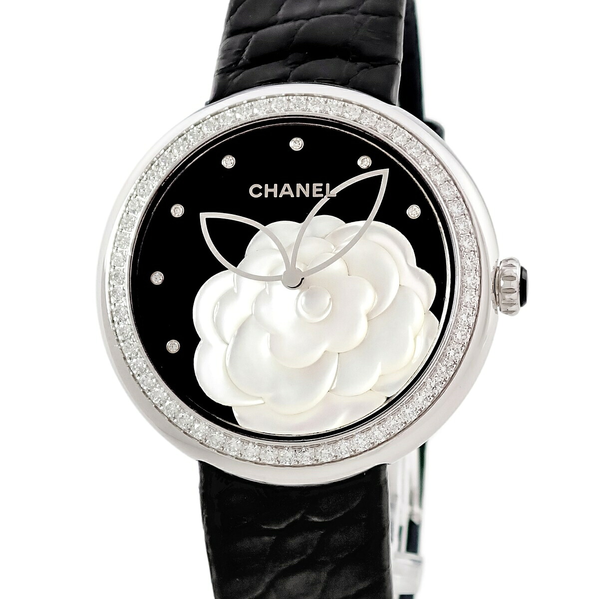 シャネル CHANEL マドモアゼル プリヴェ H3096 K18WG無垢 純正ダイヤ 黒 オニキス 白 シェル ツバキ レディース 腕時計クオーツ ブラック 【中古】｜ブルークウォッチカンパニー