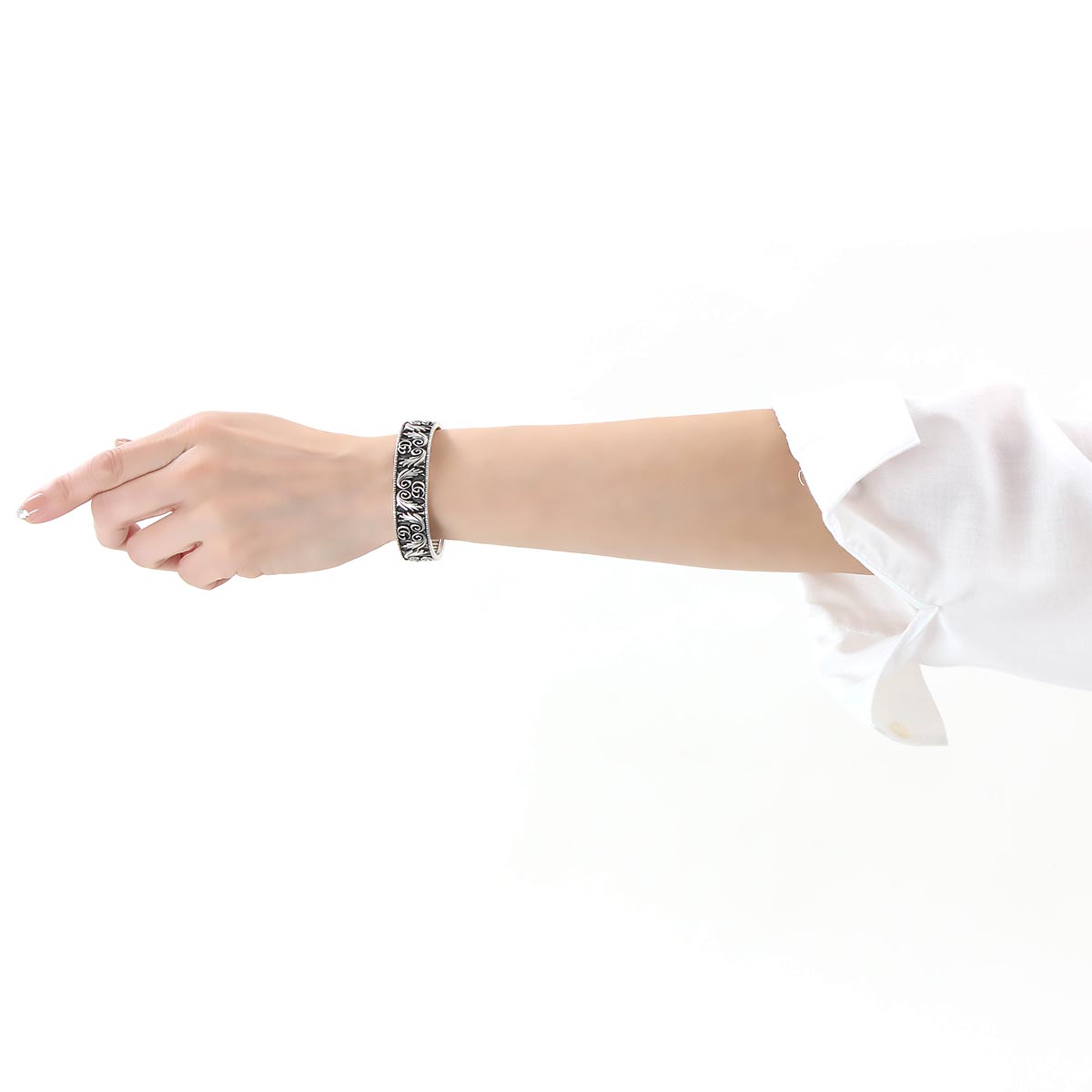 誕生日プレゼントのレディース バングル グッチ グッチ メンズ レディース J8400 シルバー Ggマーモント アクセサリー アクセサリー 0811 Gucci ブランドショップ ブルーク 送料無料 グッチ Gucci バングル J8400 0811 新品 誕生日プレゼントのレディース バングル グッチ グッチ メンズ レディース J8400 シルバー Ggマーモント アクセサリー アクセサリー 0811 Gucci ブランドショップ ブルーク 送料無料 グッチ Gucci バングル J8400 0811 新品