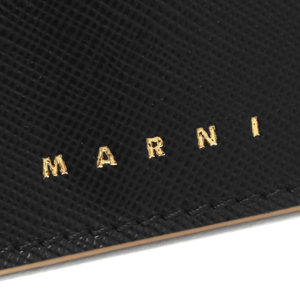 マルニ クレジットカードケース メンズ レディース レッド イリュージョンブルー ブラック デューンベージュ Pfmoq04u12 Lv5 Z135i Marni Brandingidentitydesign Com