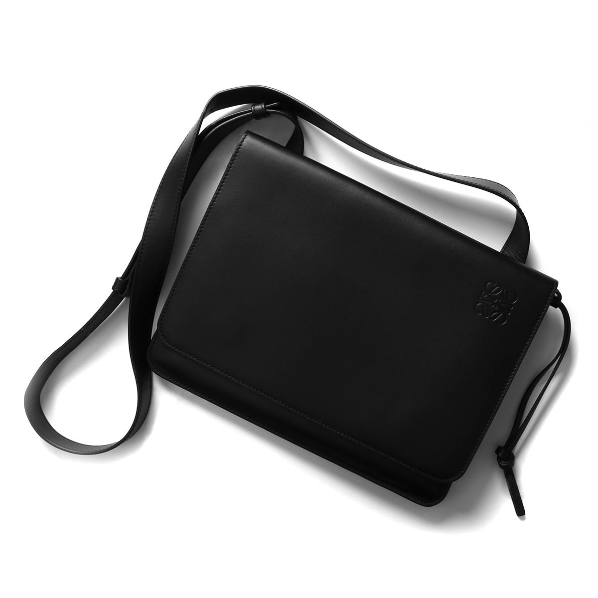 円 流行のアイテム ロエベ ショルダーバッグ バッグ メンズ ガセット フラット アナグラム ブラック 335 Z13 54 1100 21年春夏新作 Loewe