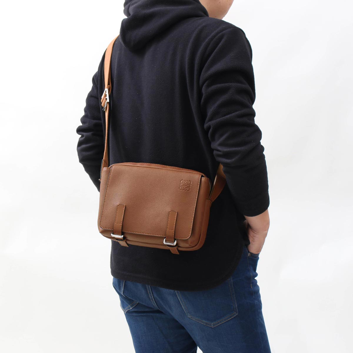 楽天市場 ロエベ ショルダーバッグ バッグ メンズ ミリタリー コニャックブラウン 317 72 12 30 年春夏新作 Loewe ブランドショップ ブルーク