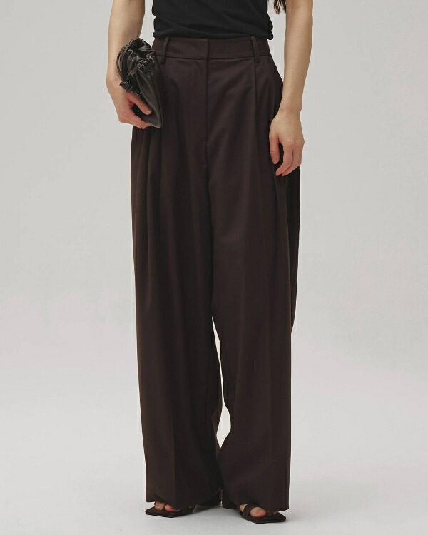 TODAYFUL トゥデイフル LIFE\u0027s ライフス2026prefall此れから取って置く 2026夏秋受注会Lightweight Tuck Trousers ライトウェイトタックトラウザー ズボン下 12610723【2026AW新作取って置く】【7月下旬-8月下旬お届け予定を組む】≪1月27日取って置く打ちかかる≫