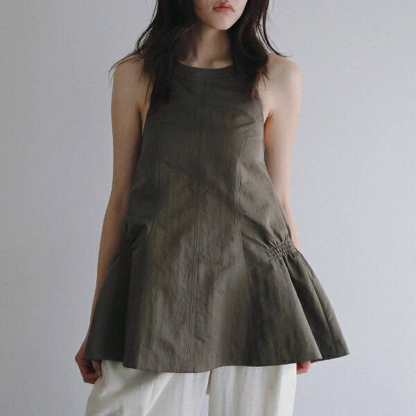 ・・nuke アンヌーク anuke2026AW 2026prefall 夏秋 受注会 取っておく会Ribbon Peplum Tops リボンペプラムトップス 62610427 船曳ひろみ【2026AW新作取っておく】【7月中旬-8月中旬お届け予定を組む】≪2月25日取っておく乗りかかる≫