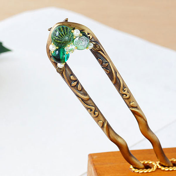 楽天市場 かんざし 簪 アクセサリー ヘアアクセサリー 手作り 結婚式 京都 日本製 使い方 ヘアアレンジ 金 Kanzashi てふてふ 夜会巻 一本 和装 普段使い プレゼント かわいい おしゃれ 和風 髪飾り 婚礼 着物 ドレス フォーマル 成人式 浴衣 ガラス 吹髷 ふくわげ