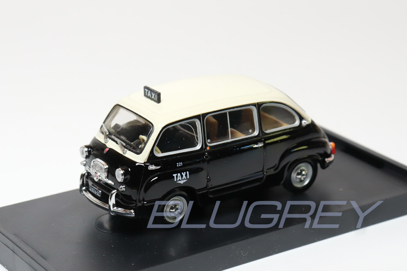 BRUMM Fiat 600 Multipla フィアット600 ムルティプラ 5131+lpRrOL._UF350,350_QL50_.jpg