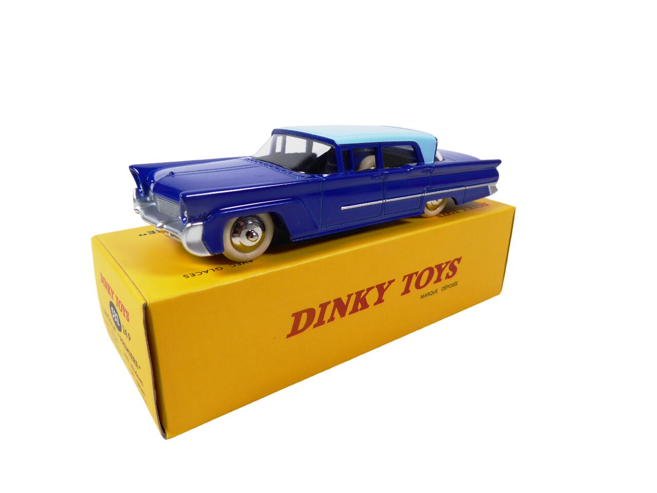 美品レアDINKY TOYS BUICK ROADMASTER ミニカー