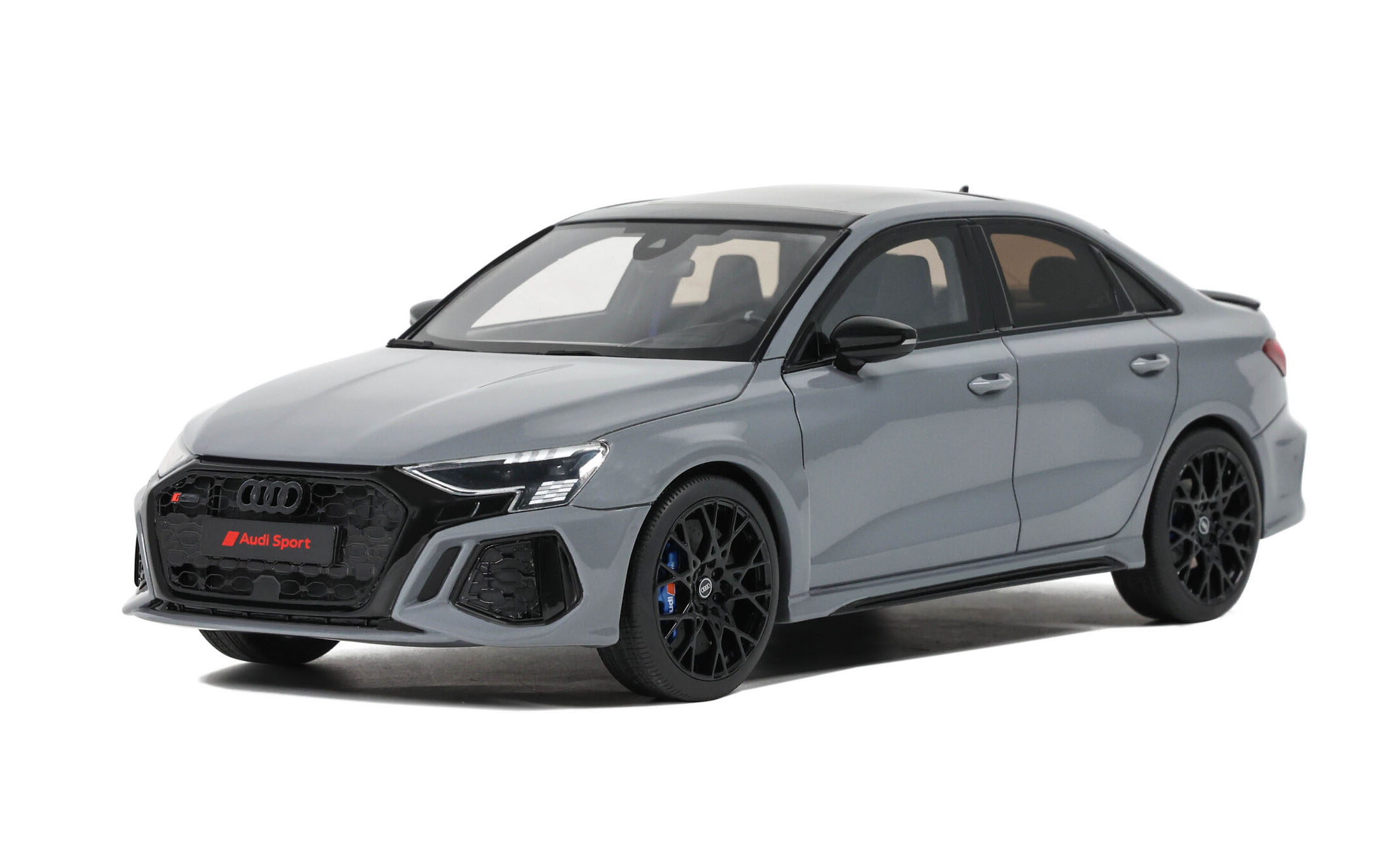 【楽天市場】1 18 Gt Spirit アウディ Rs3 8y セダン パフォーマンスエディション 2022 ナルドグレー Audi Rs3