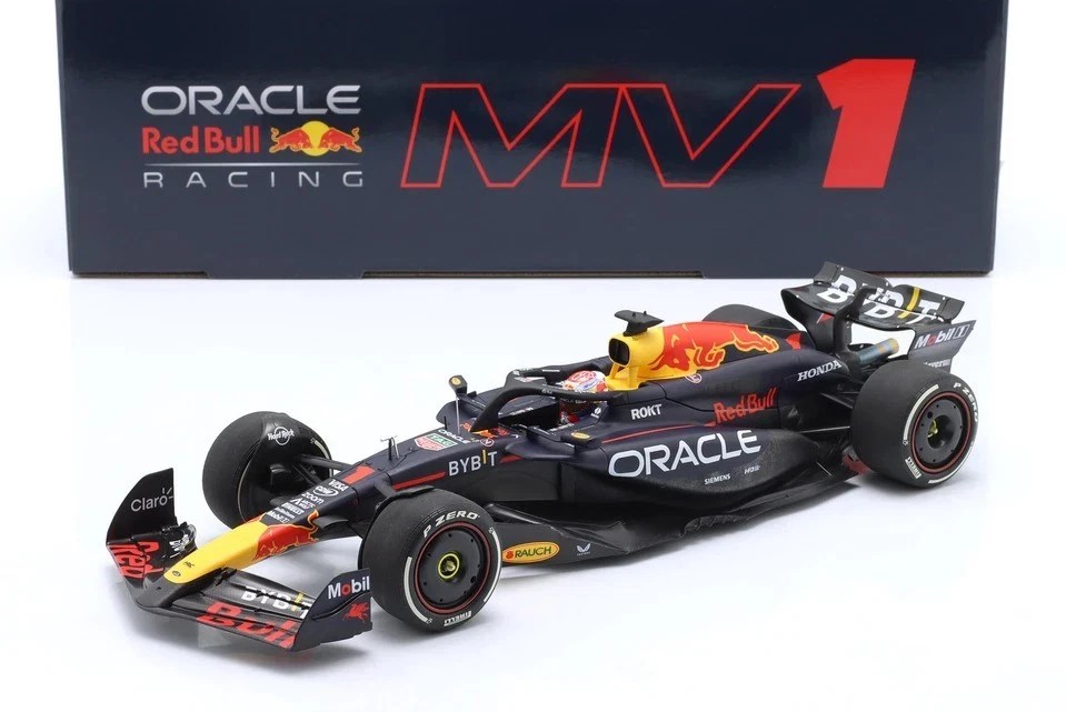 楽天市場】ミニチャンプス 1/18 マックス フェルスタッペン