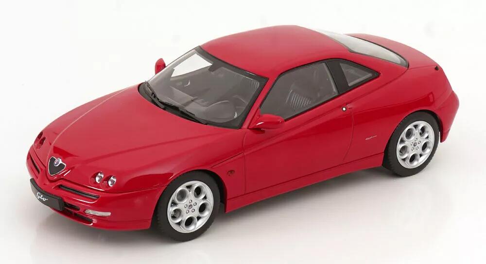 t*0様 アルファロメオ 2000 ベルリーナ　ミニカー Amazon.co.jp: ミニカー 1/18 アルファロメオ 2000 GTV ノレブ
