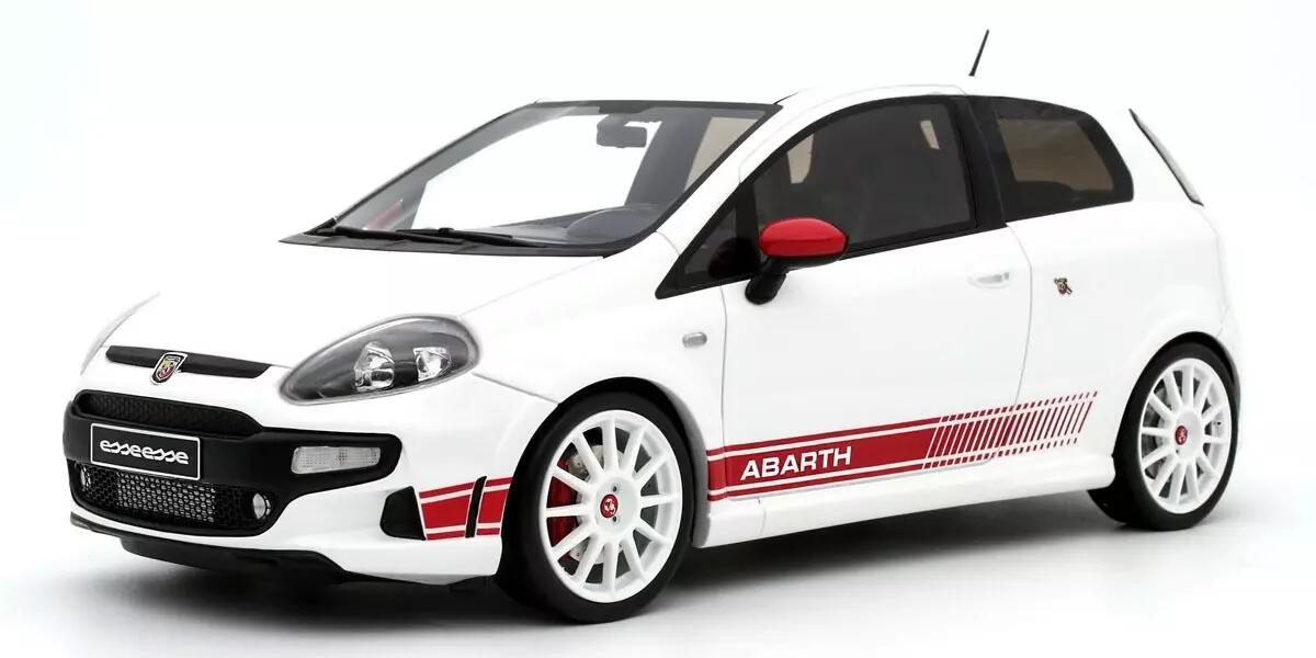 楽天市場】ミニカー 1/18 フィアット ムルティプラ OTTO-MOBILE 1/18