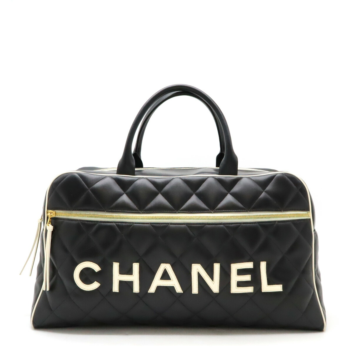 CHANEL シャネル マトラッセ 突き抜く御徒面子 ボストンバッグ 周遊御徒面子 旅する袋 なめし革 黒いこと 黒 白いこと 白 【中古】