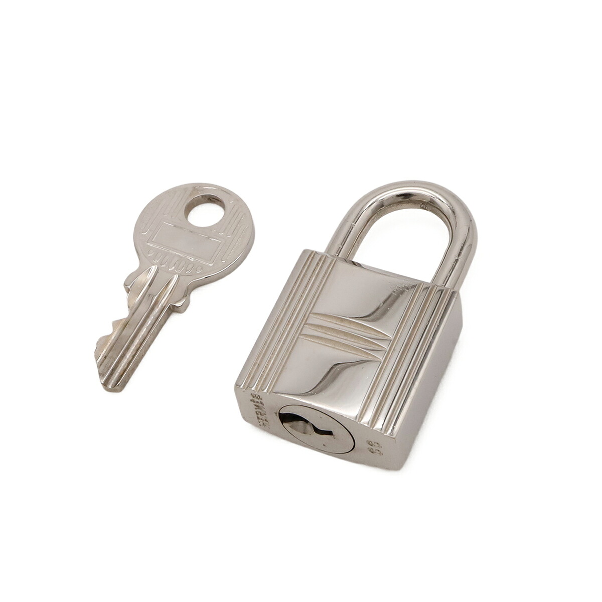 HERMES エルメス カデナ パドロック 南京錠 No.66 鍵 カギ キー付き メタル シルバー 【中古】｜Blumin 店 13,536円