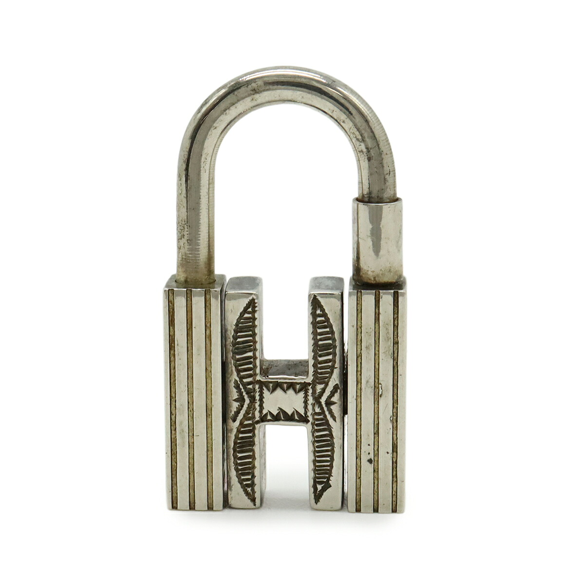 HERMES エルメス トゥアレグ カデナ パドロック 南京錠 鍵 カギ チャーム ペンダントトップ ヘッド キーホルダー シルバー金具 楽天市場】HERMES エルメス トゥアレグ カデナ パドロック 南京錠 鍵
