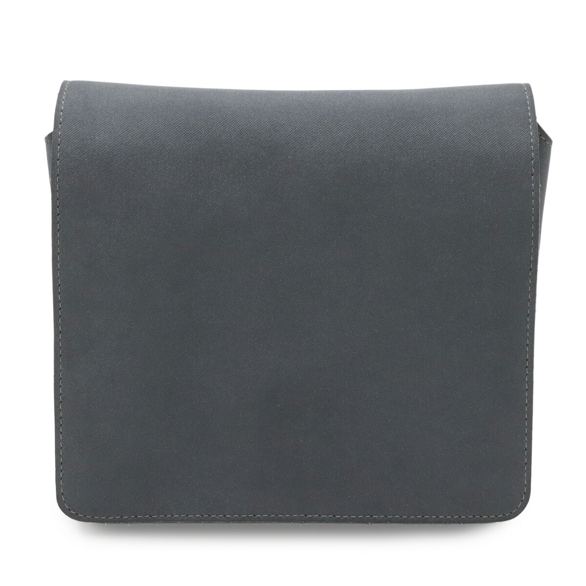CHANEL シャネル 運動競技生産ライン 酉の方角車寄せ 酉の方角御徒面子 上半身御徒面子 ナイロン うす暗い薄墨色 象牙色 【中古】